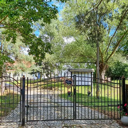 شقة Pet Friendly زاهرين